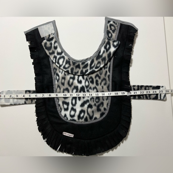 Designer Handmade Fleece Jacket with Collar. - Picture 8 of 9